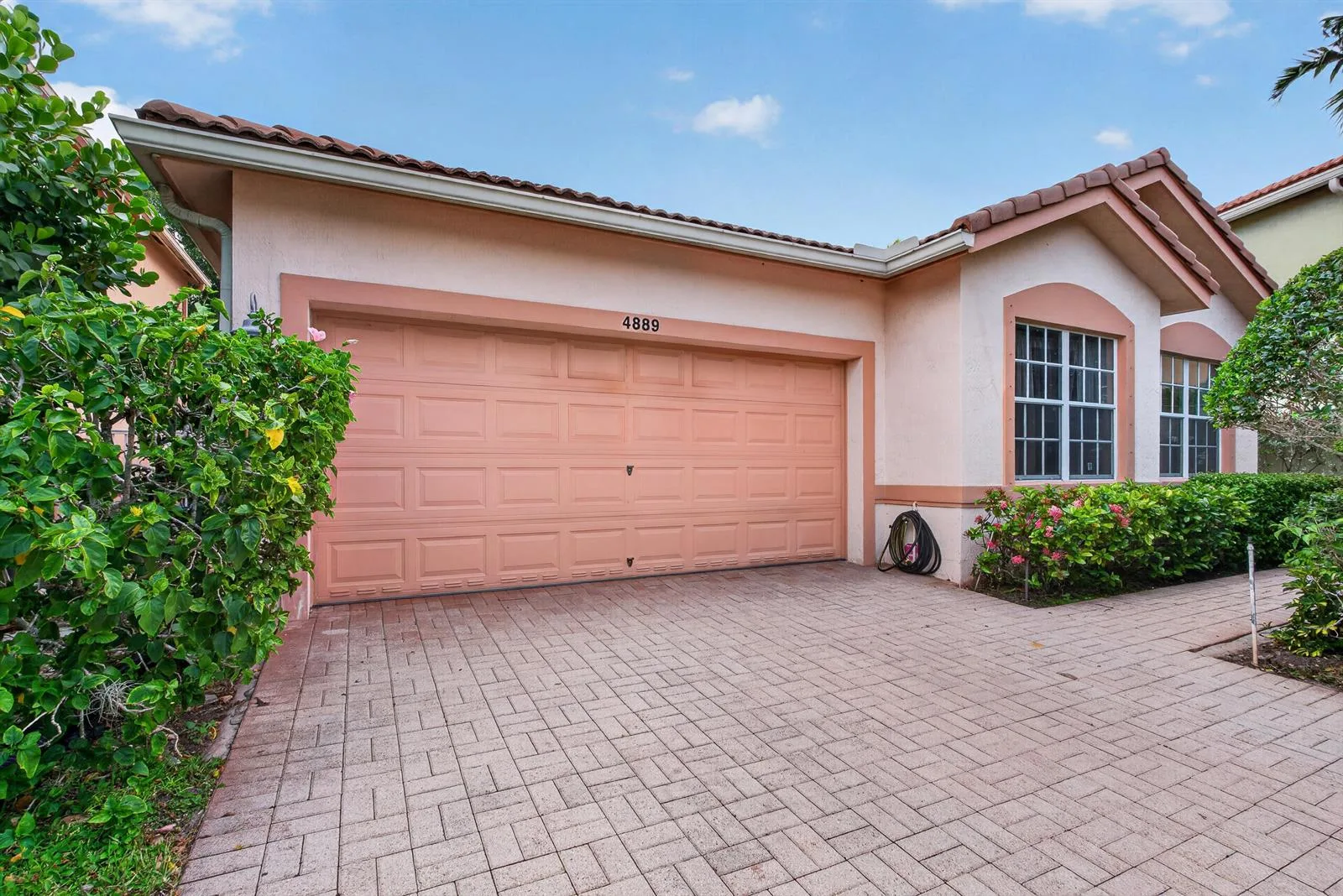 4889 N Classical Boulevard, Delray Beach, FL 33445