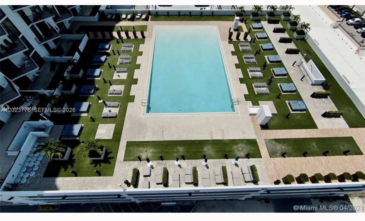 5300 Paseo Blvd   Unit 401 # 401, Doral, FL 33166
