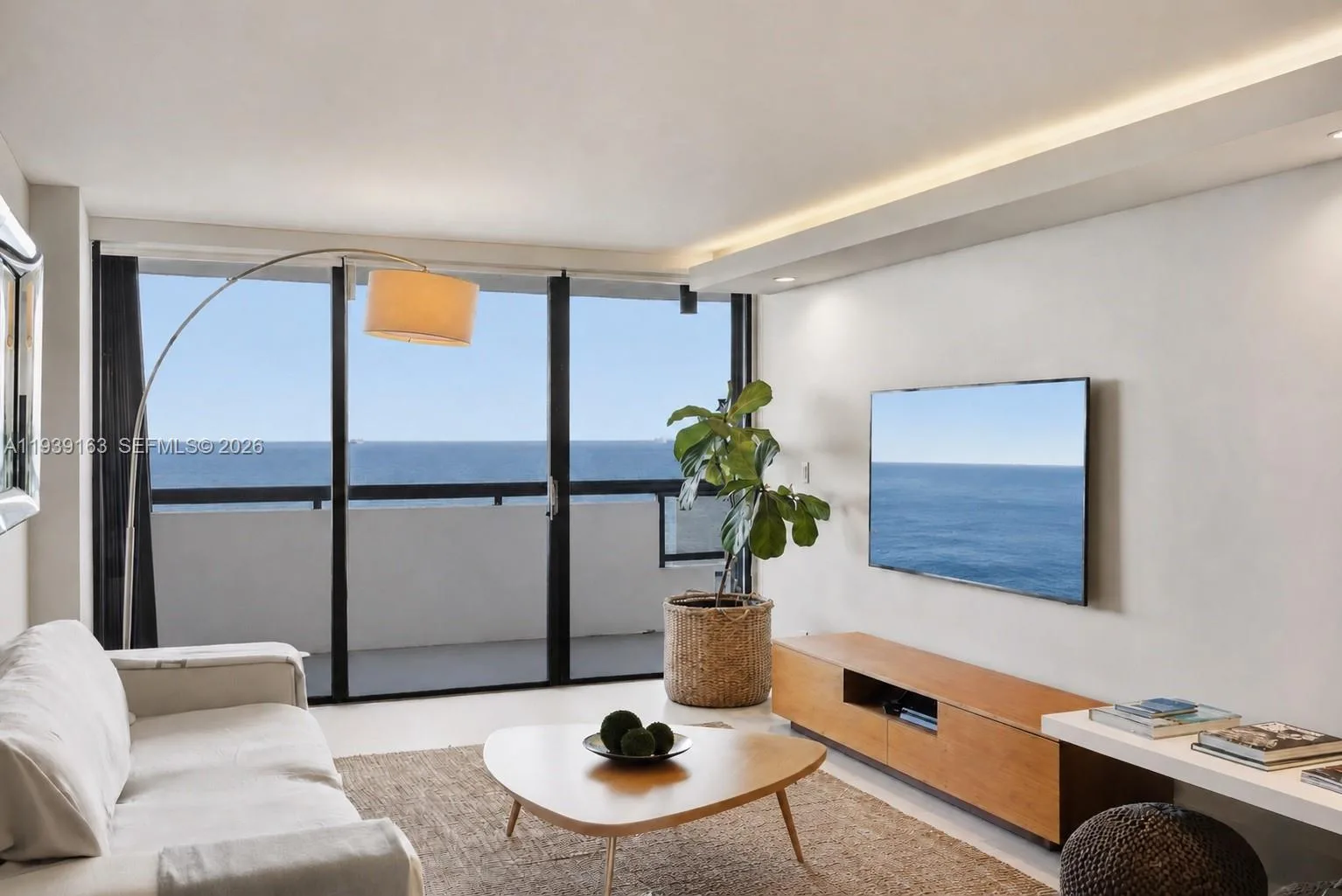 2555 Collins Ave # 2105, Miami Beach, FL 33140