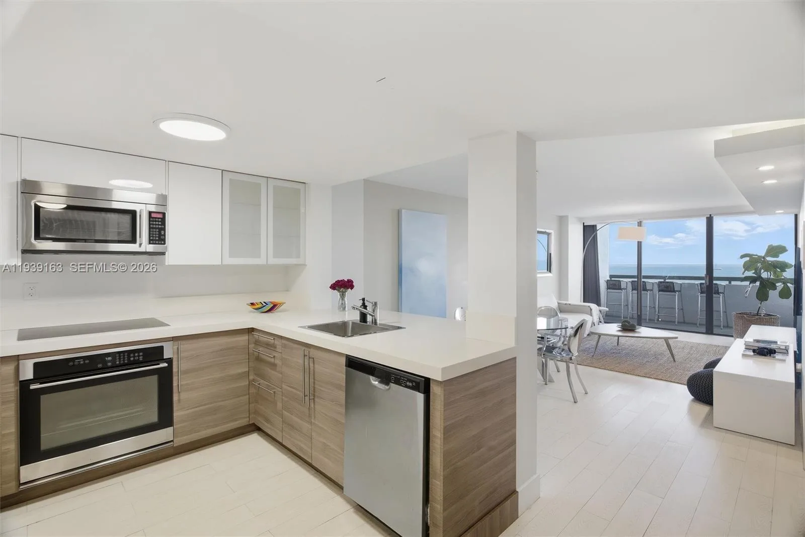 2555 Collins Ave # 2105, Miami Beach, FL 33140 photo 2