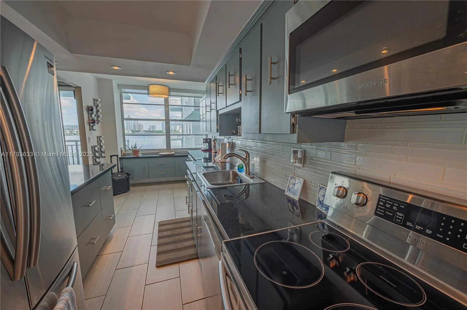 301 174th St # 401, Sunny Isles Beach, FL 33160 photo 12