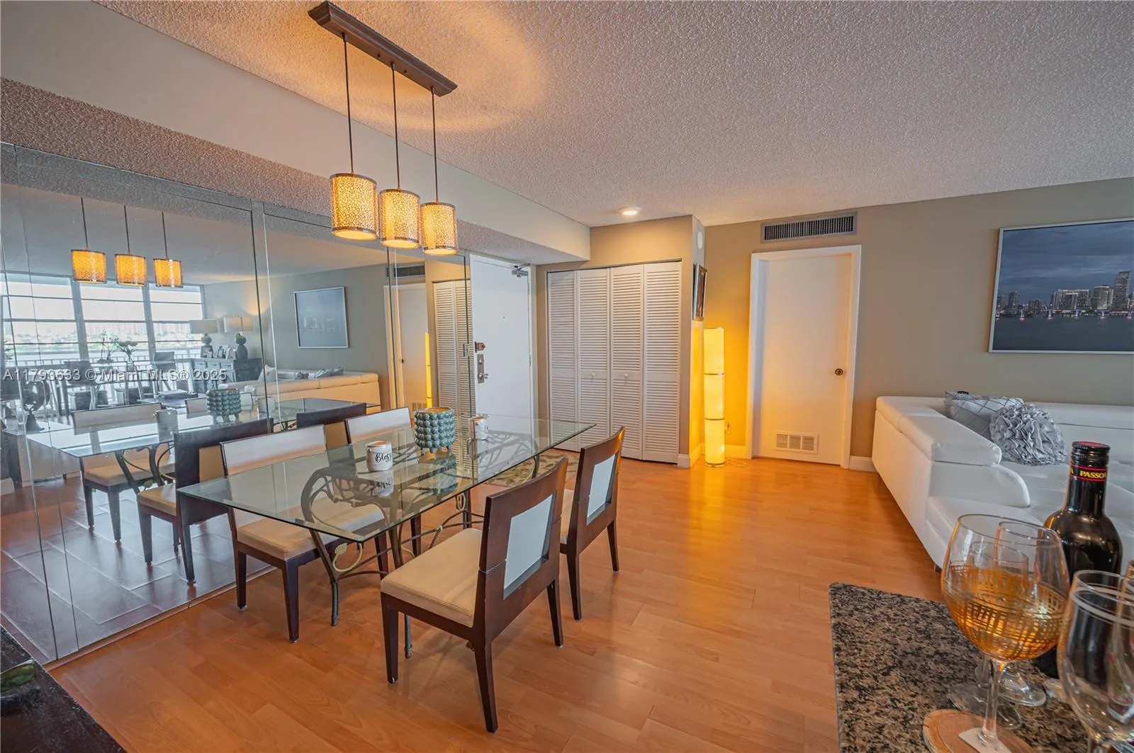 301 174th St # 401, Sunny Isles Beach, FL 33160 photo 5