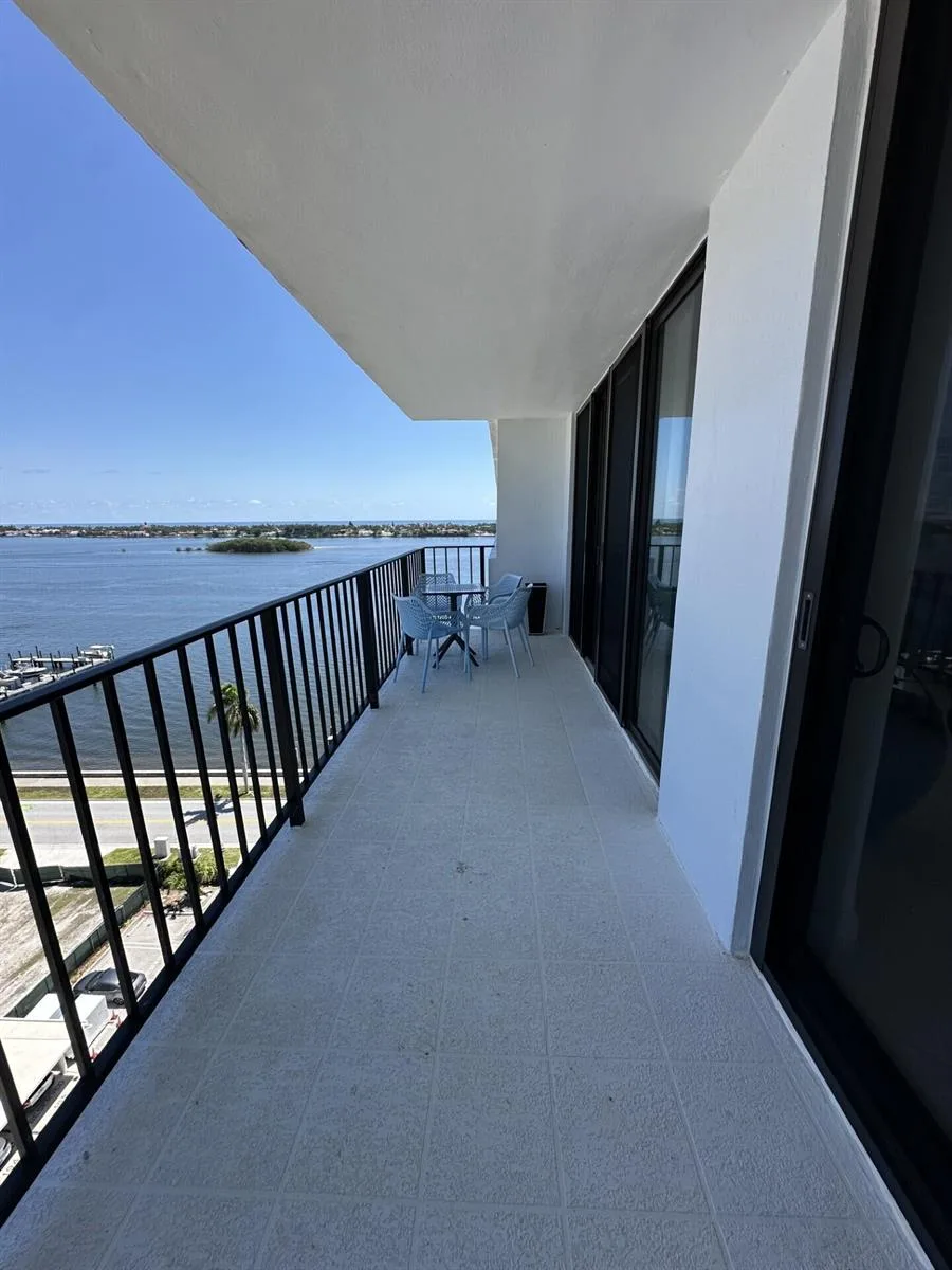 3800 Washington Road # 1208, West Palm Beach, FL 33405 — photo 4 of 10