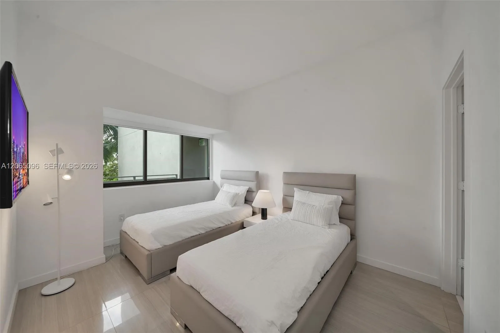 480 NE 31st St # 605, Miami, FL 33137 photo 6
