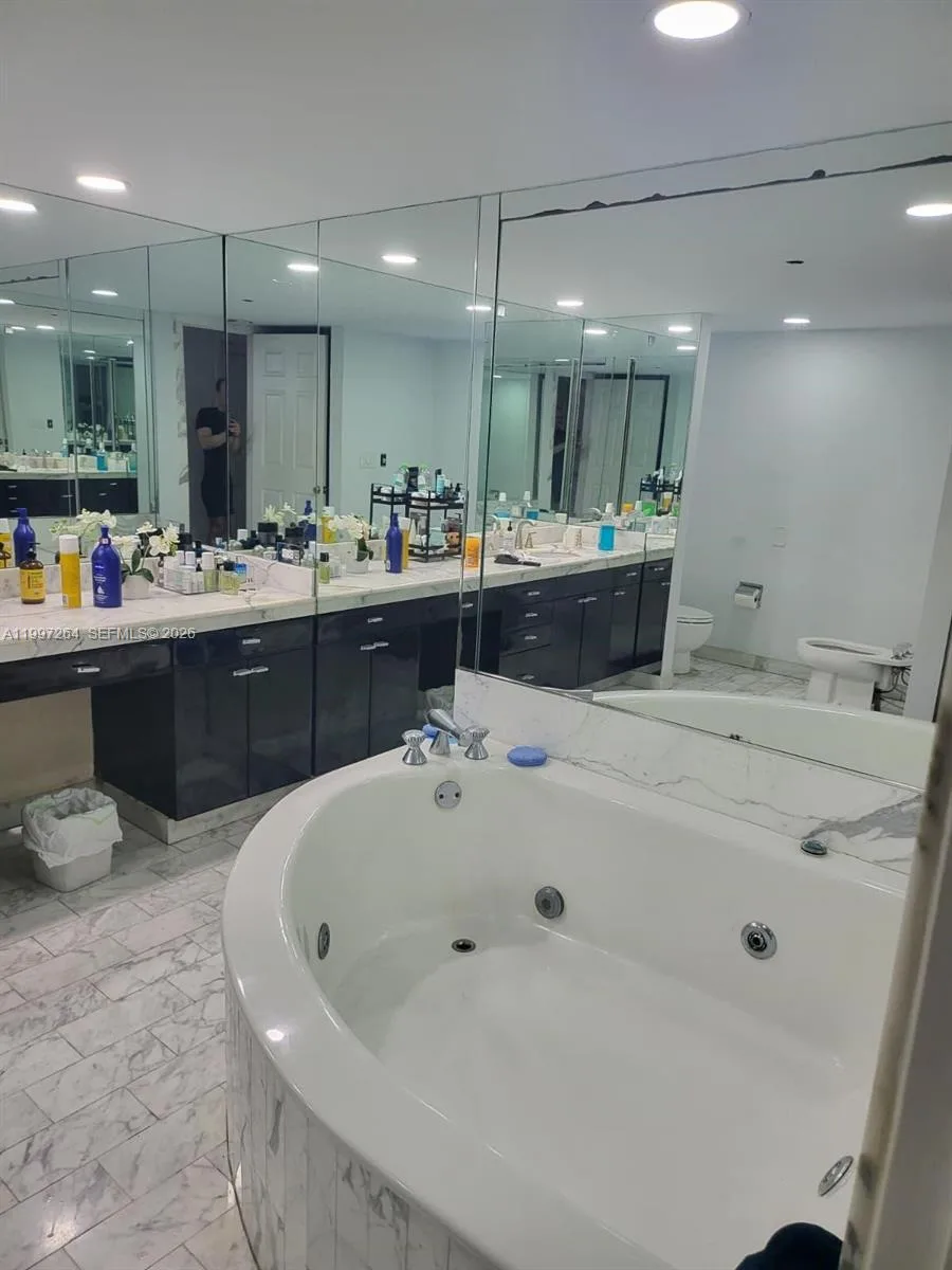 19355 Turnberry Way # 16L, Aventura, FL 33180 photo 13