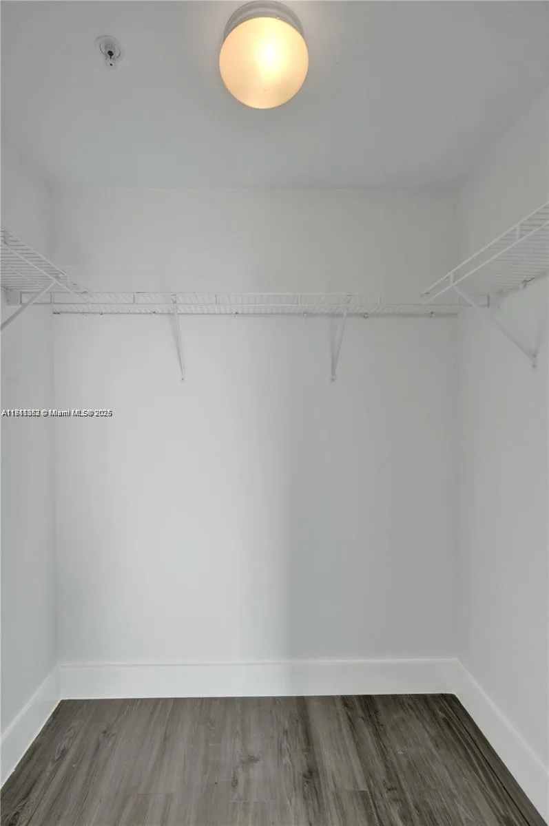 350 Las Olas Place – photo 29
