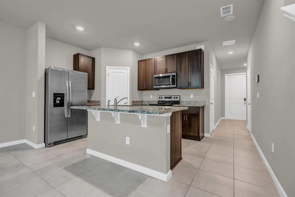 5659 Enclave Drive, Mangonia Park, FL 33407 photo 5