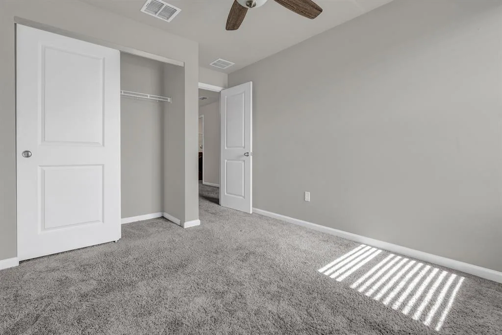 5659 Enclave Drive, Mangonia Park, FL 33407 photo 7