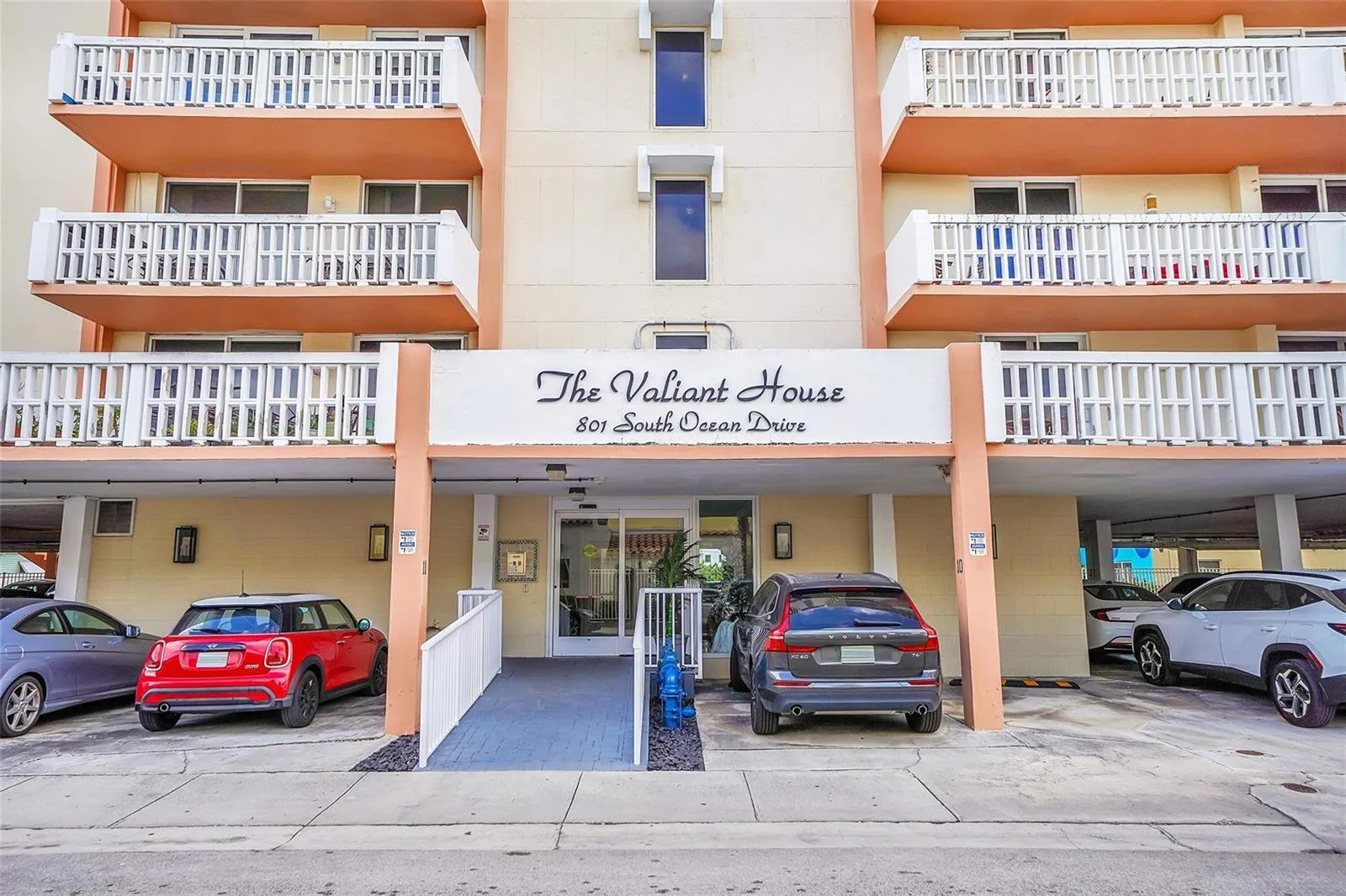 801 S Ocean Drive # 605, Hollywood, FL 33019 photo 2
