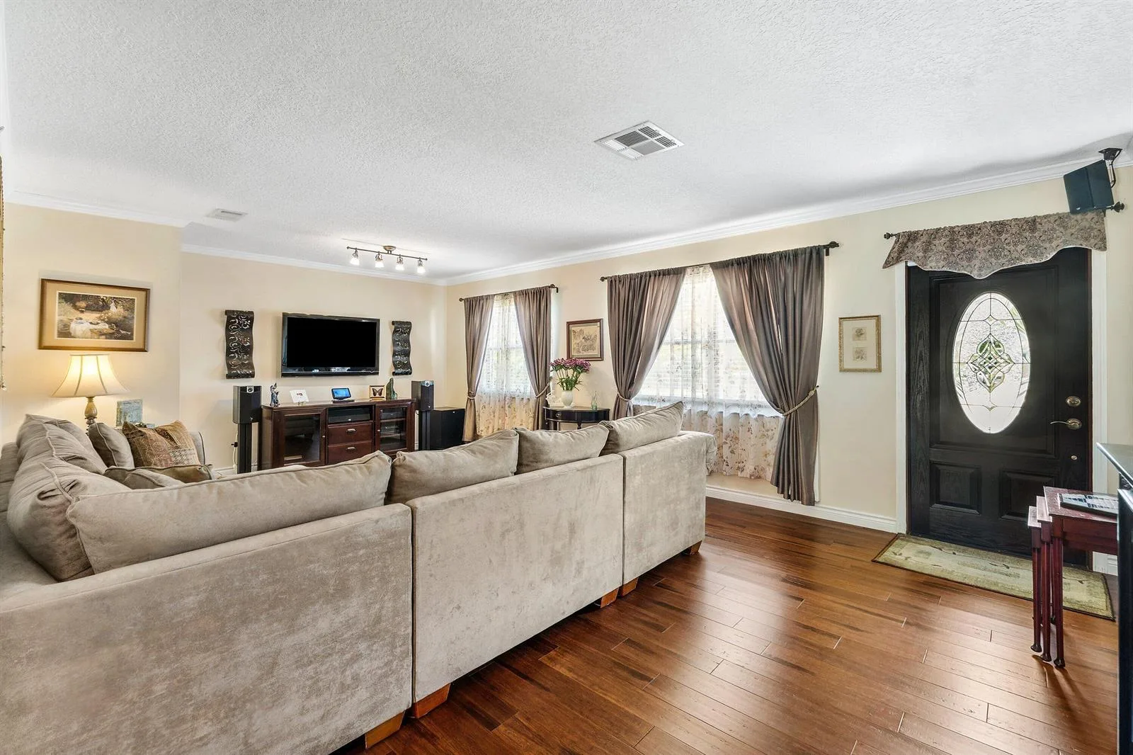 141 Date Palm Drive, Lake Park, FL 33403 photo 6