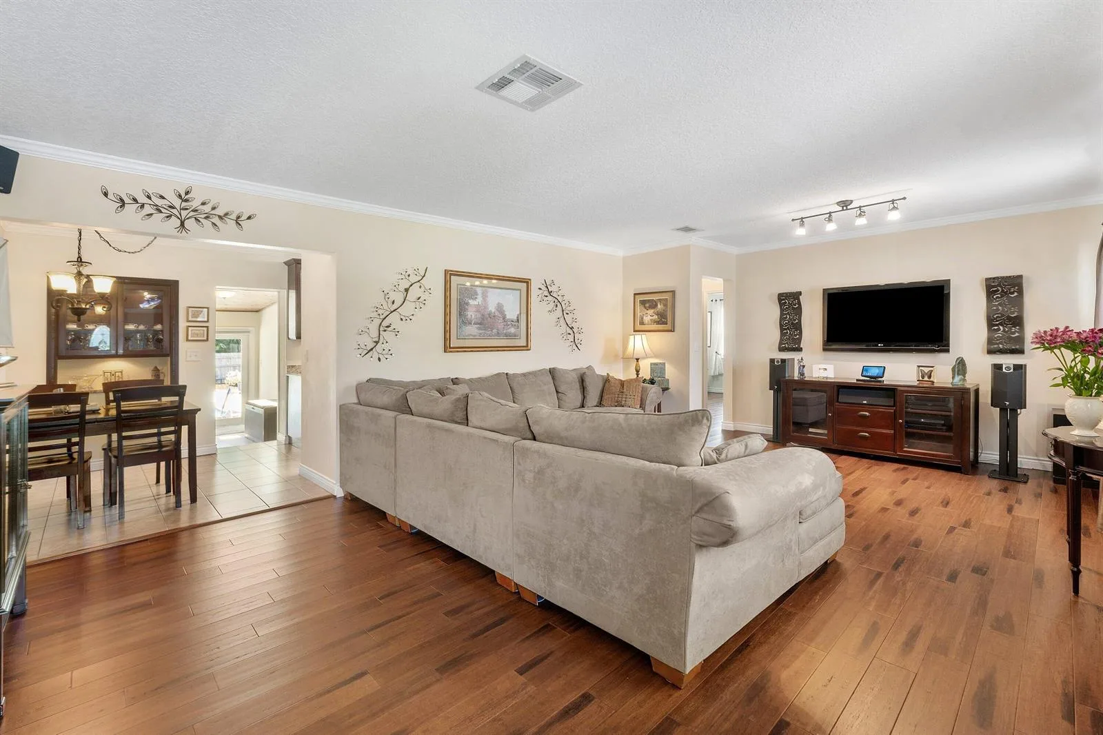 141 Date Palm Drive, Lake Park, FL 33403 photo 7
