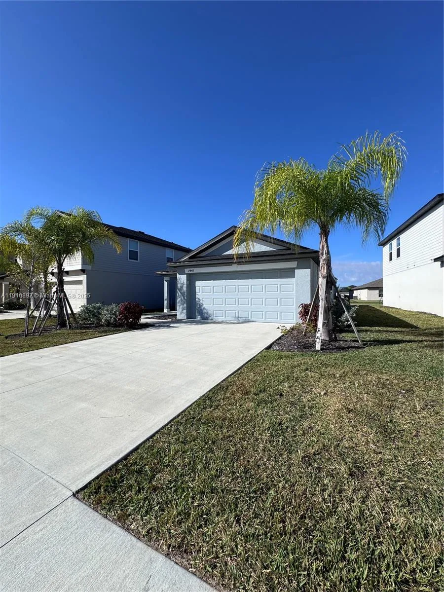 17448 Monte Isola Way, Fort Myers, FL 33917 photo 2