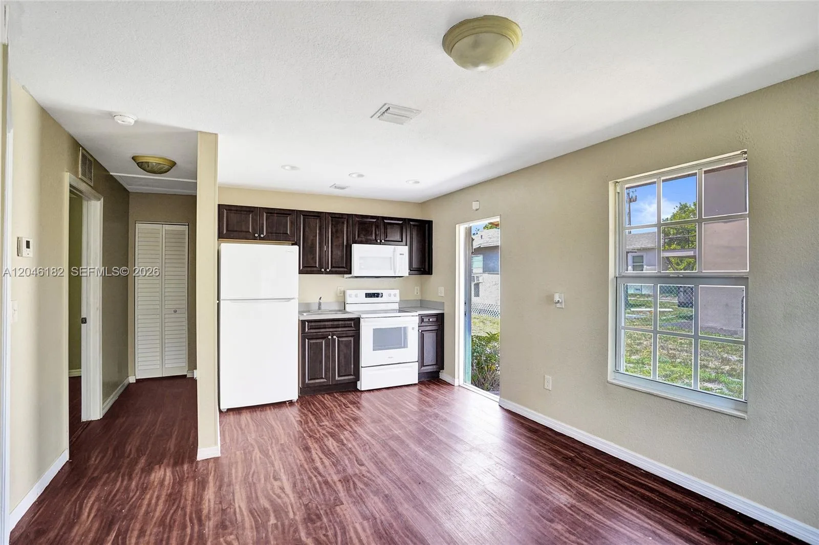 727 22nd St # B, West Palm Beach, FL 33407 photo 5
