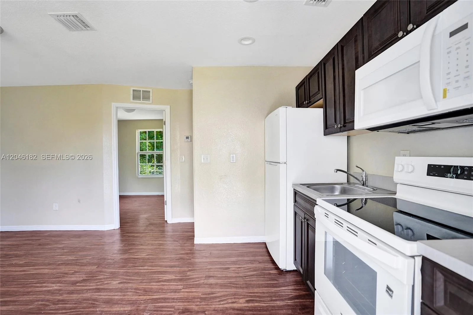 727 22nd St # B, West Palm Beach, FL 33407 photo 7