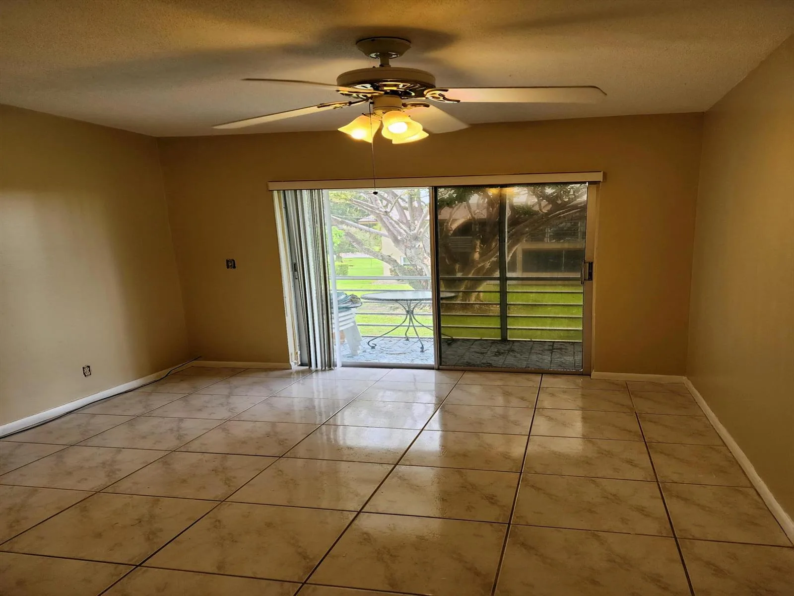 239 Coventry J, West Palm Beach, FL 33417