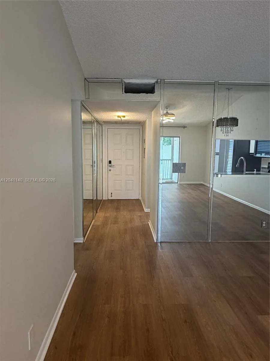 3031 Holiday Springs Blvd # 205-7, Margate, FL 33063