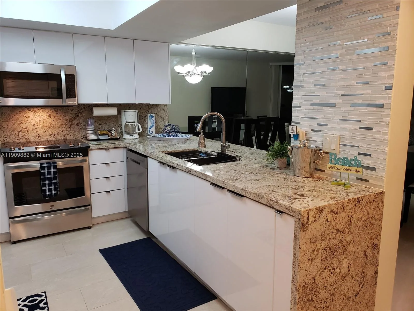 17375 Collins Ave # 906, Sunny Isles Beach, FL 33160 photo 8