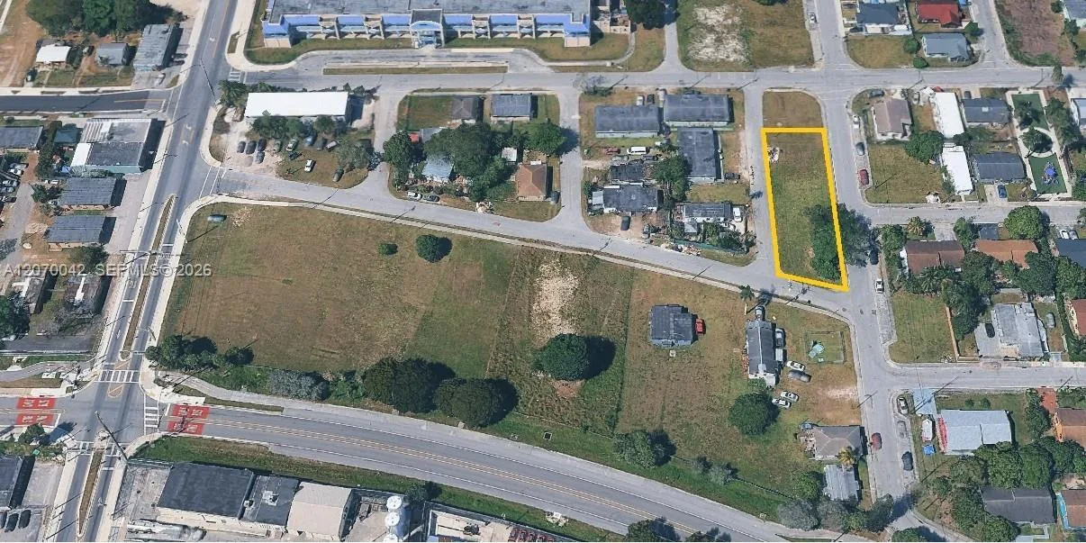 321 SW 6 street, Homestead, FL 33030 photo 4