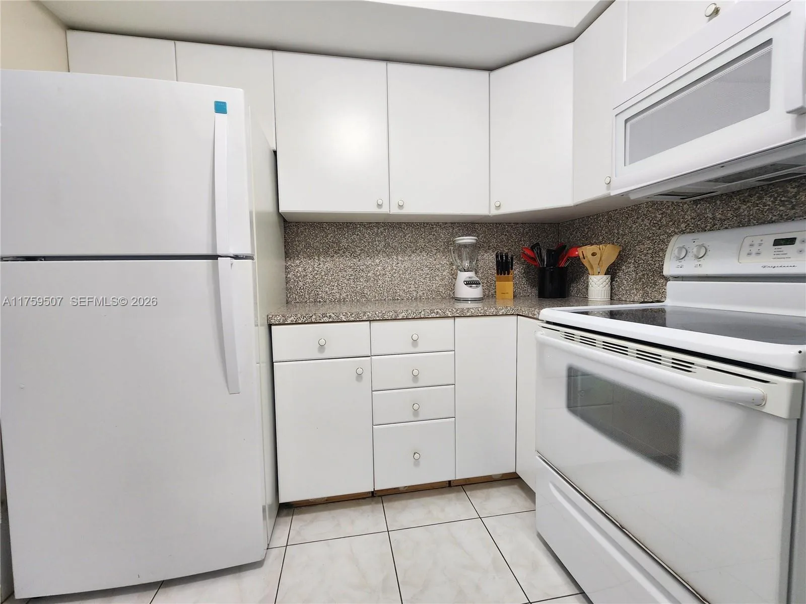 3505 S Ocean Dr # 508, Hollywood, FL 33019 photo 9
