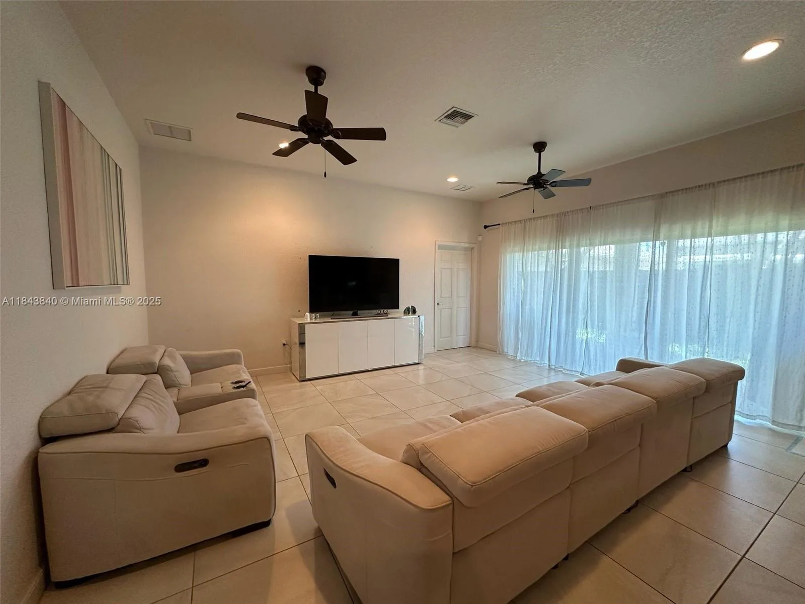 210 SW 4th St # 210, Dania Beach, FL 33004 photo 4