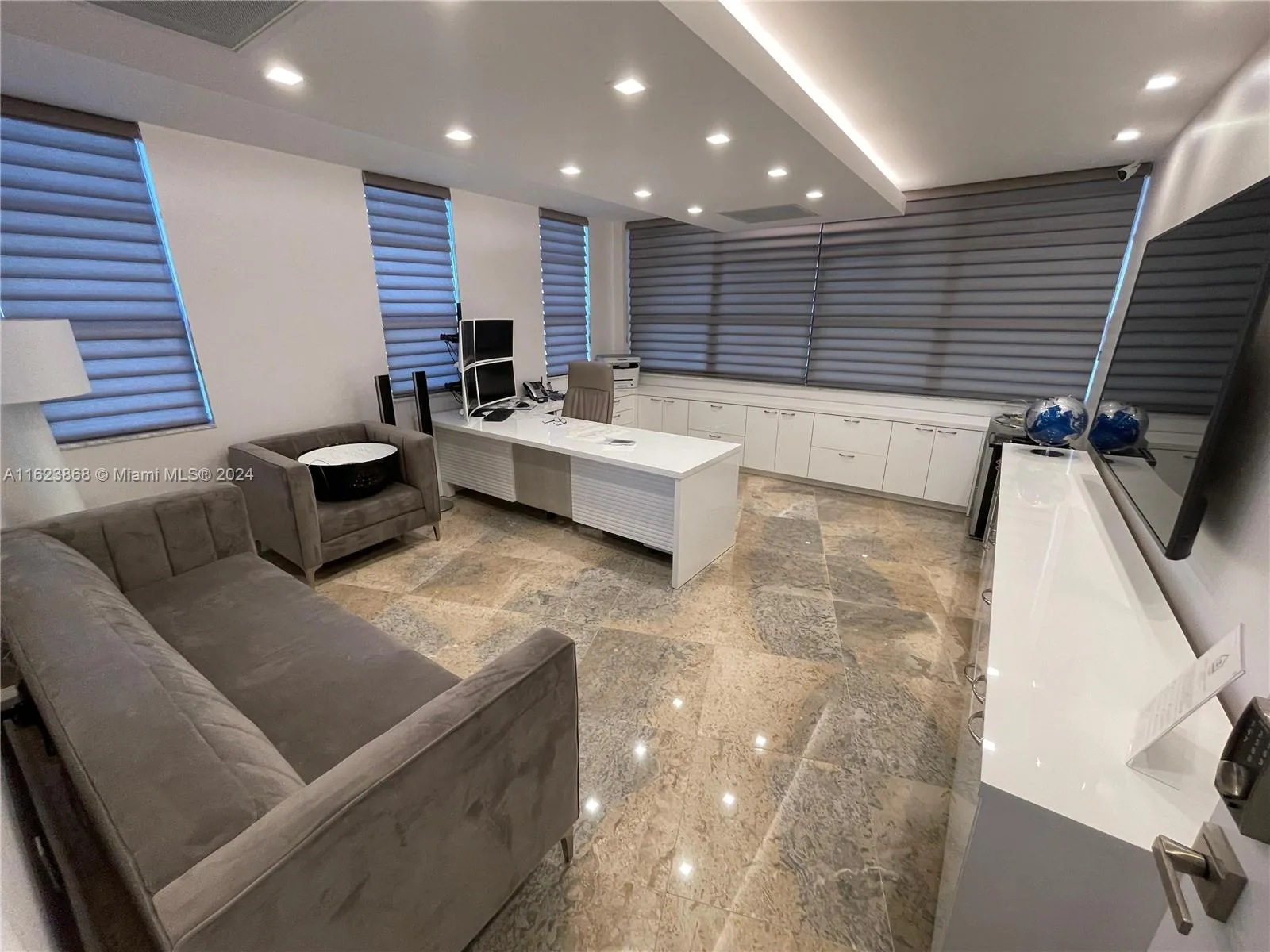 3800 S Ocean Dr # 212, Hollywood, FL 33019 photo 2