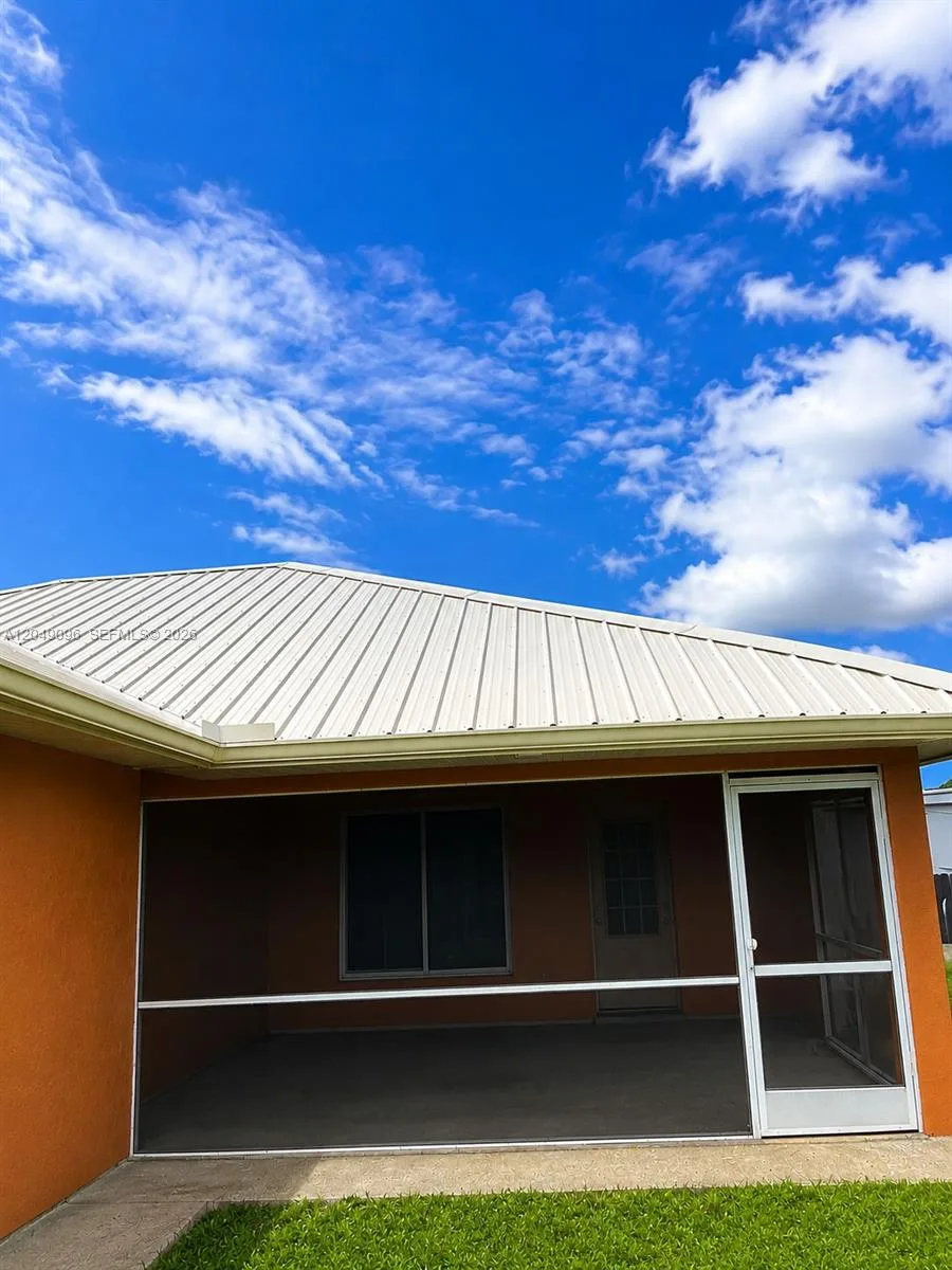 2903 19TH ST SW, Lehigh Acres, FL 33976 photo 11