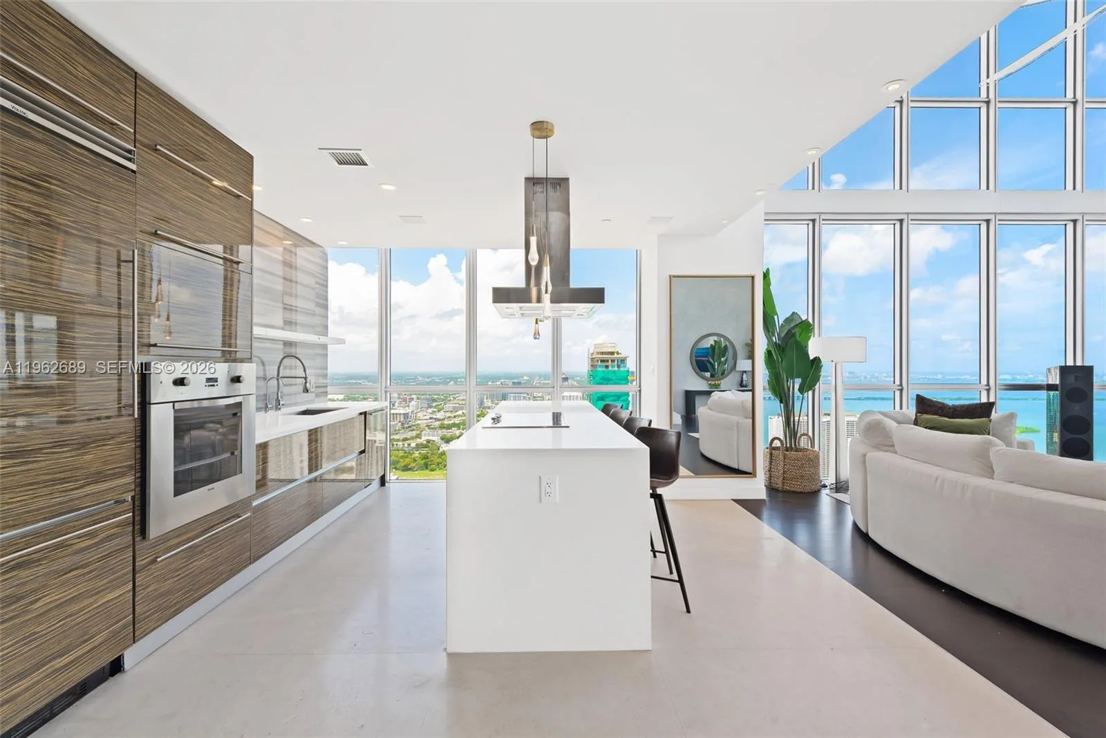 1100 Biscayne Blvd # 5706, Miami, FL 33132 photo 12