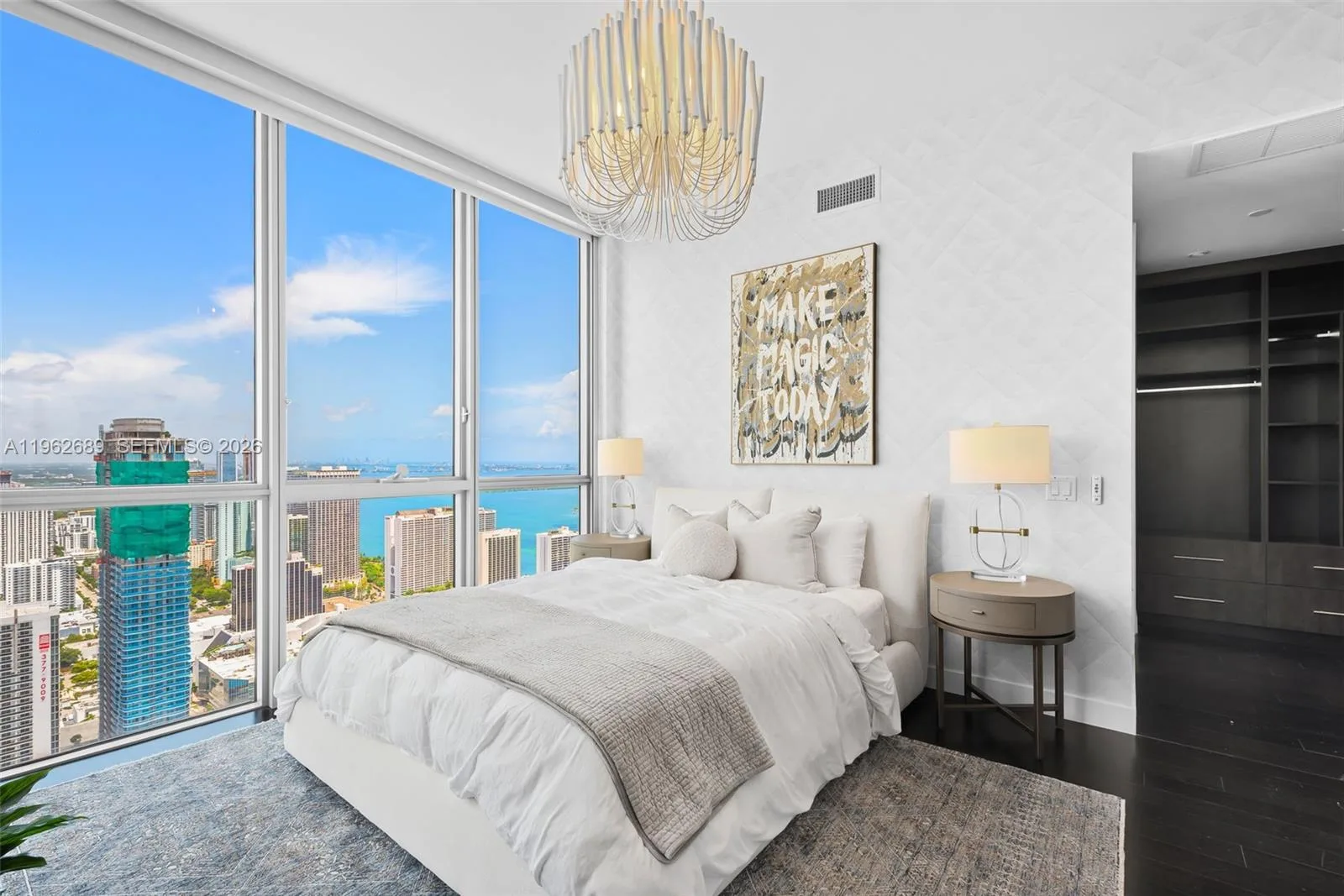 1100 Biscayne Blvd # 5706, Miami, FL 33132 photo 5