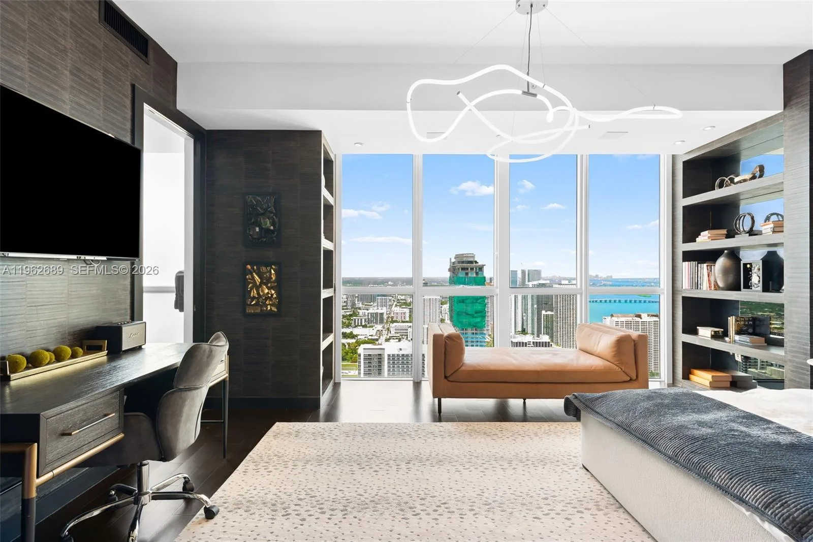 1100 Biscayne Blvd # 5706, Miami, FL 33132 photo 7