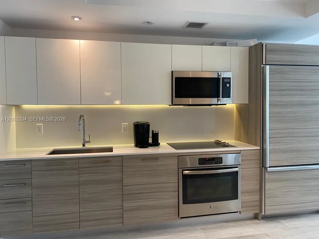 121 NE 34th St # 1703, Miami, FL 33137 photo 8