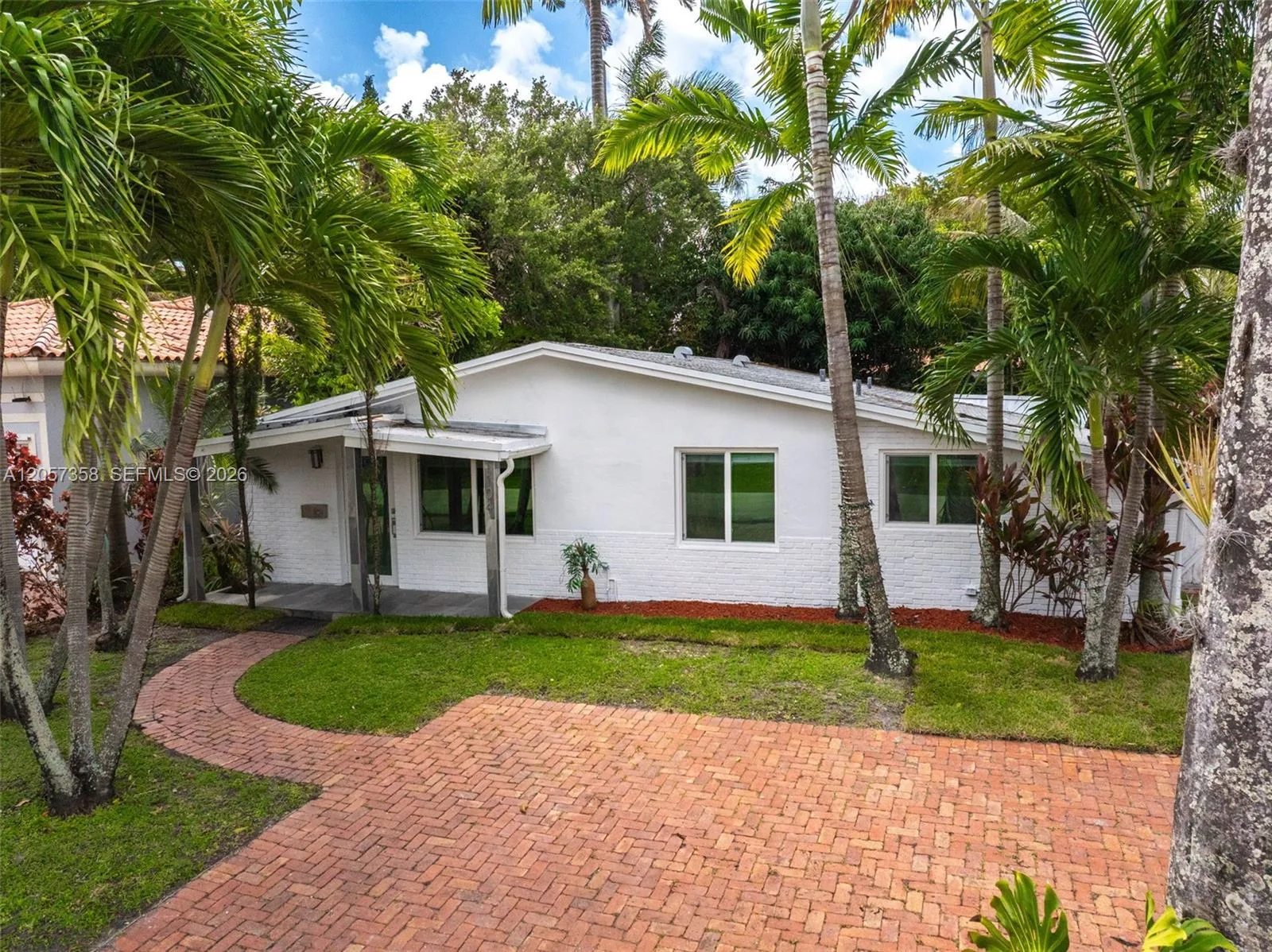 1104 NE 85th St, Miami, FL 33138 photo 3
