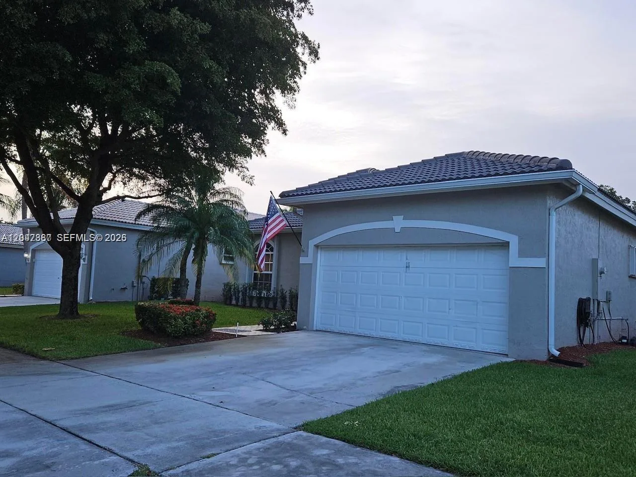2635 SE 4th Pl, Homestead, FL 33033 photo 2