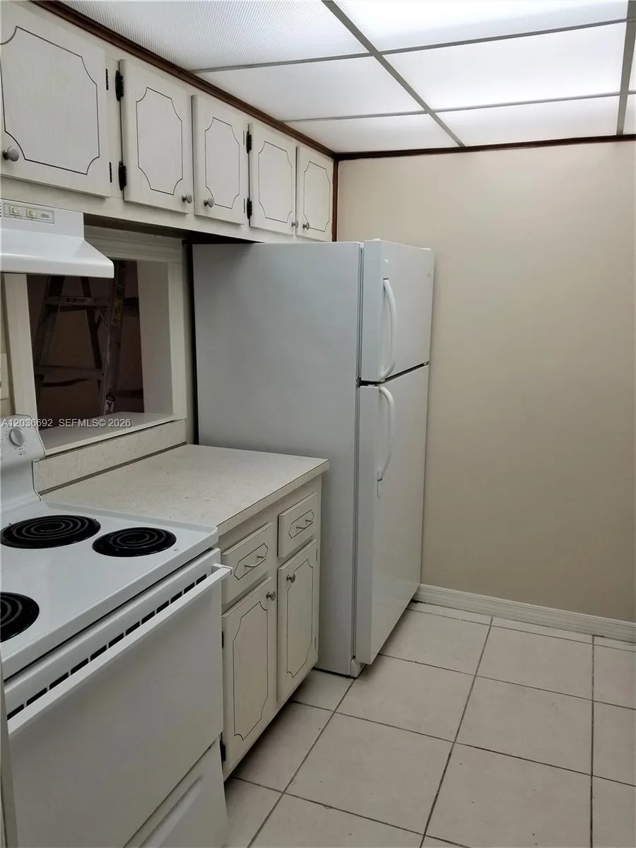 14201 N Kendall Dr # 405D, Miami, FL 33186 photo 4