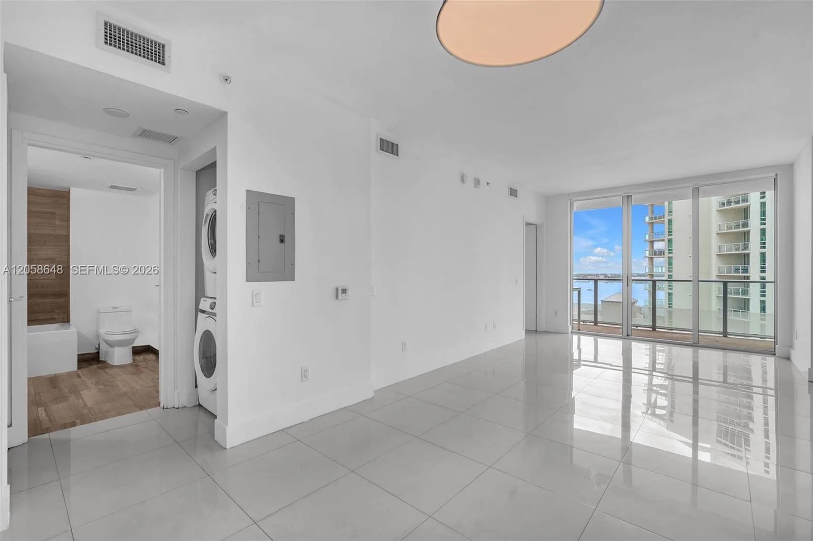 1300 Brickell Bay Dr # 2005, Miami, FL 33131 photo 11