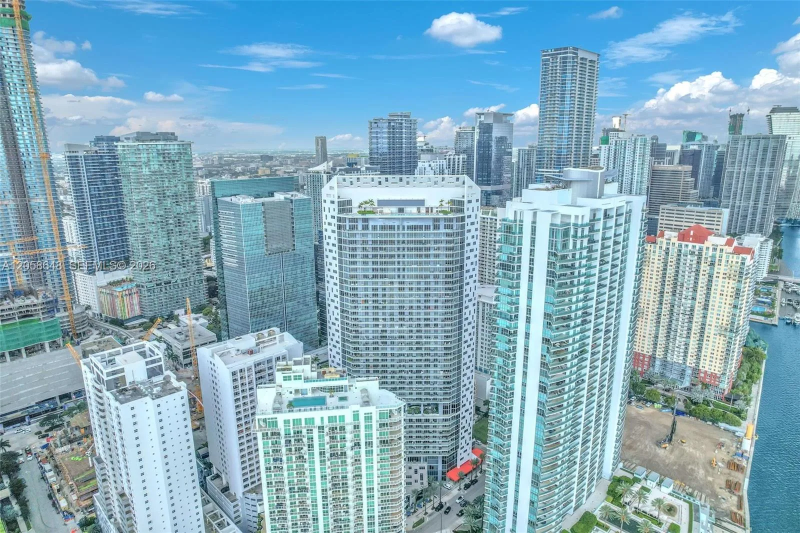 1300 Brickell Bay Dr # 2005, Miami, FL 33131 photo 3