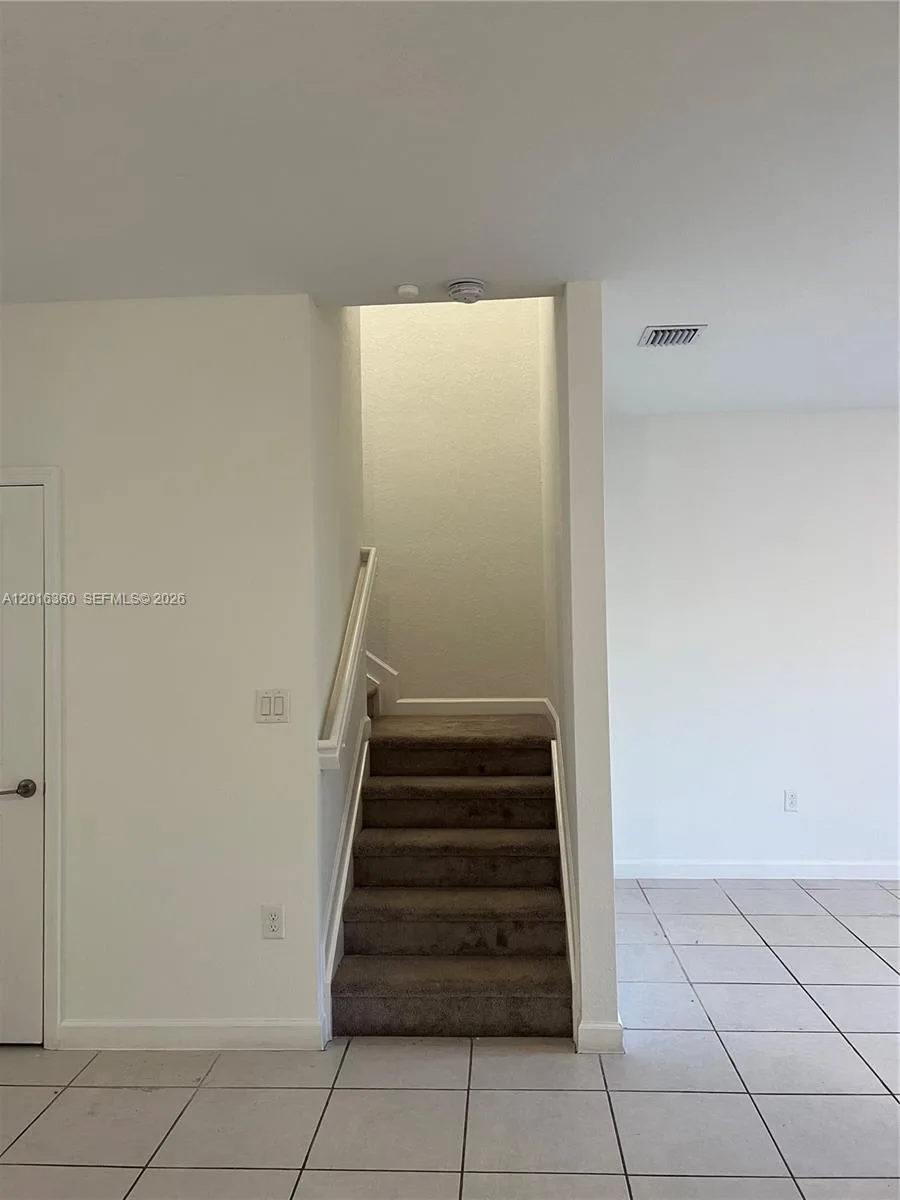 1211 SE 27th Ter, Homestead, FL 33035 photo 7