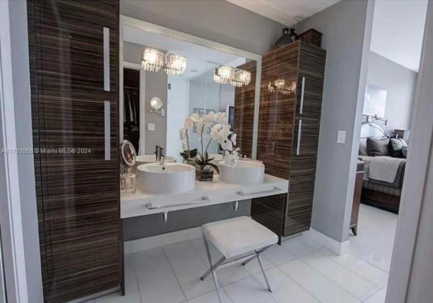 2020 N Bayshore Dr # 1008, Miami, FL 33137 photo 13