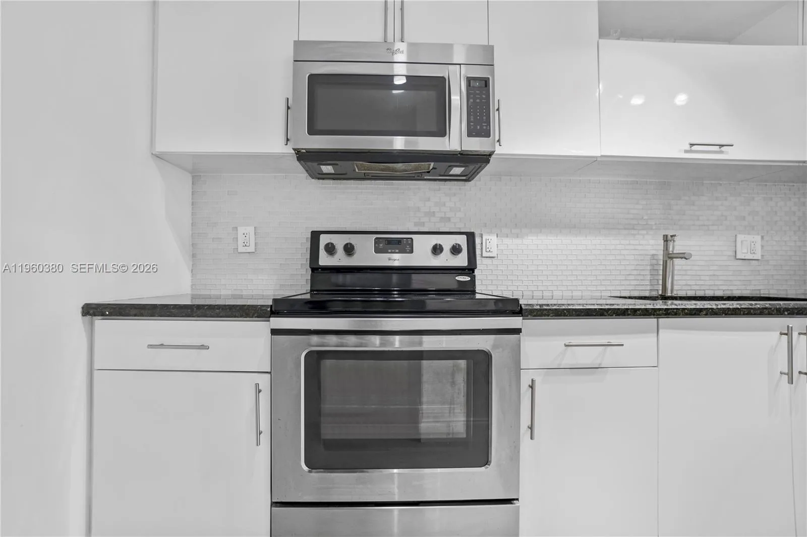 500 Bayview Dr # 125, Sunny Isles Beach, FL 33160 photo 7
