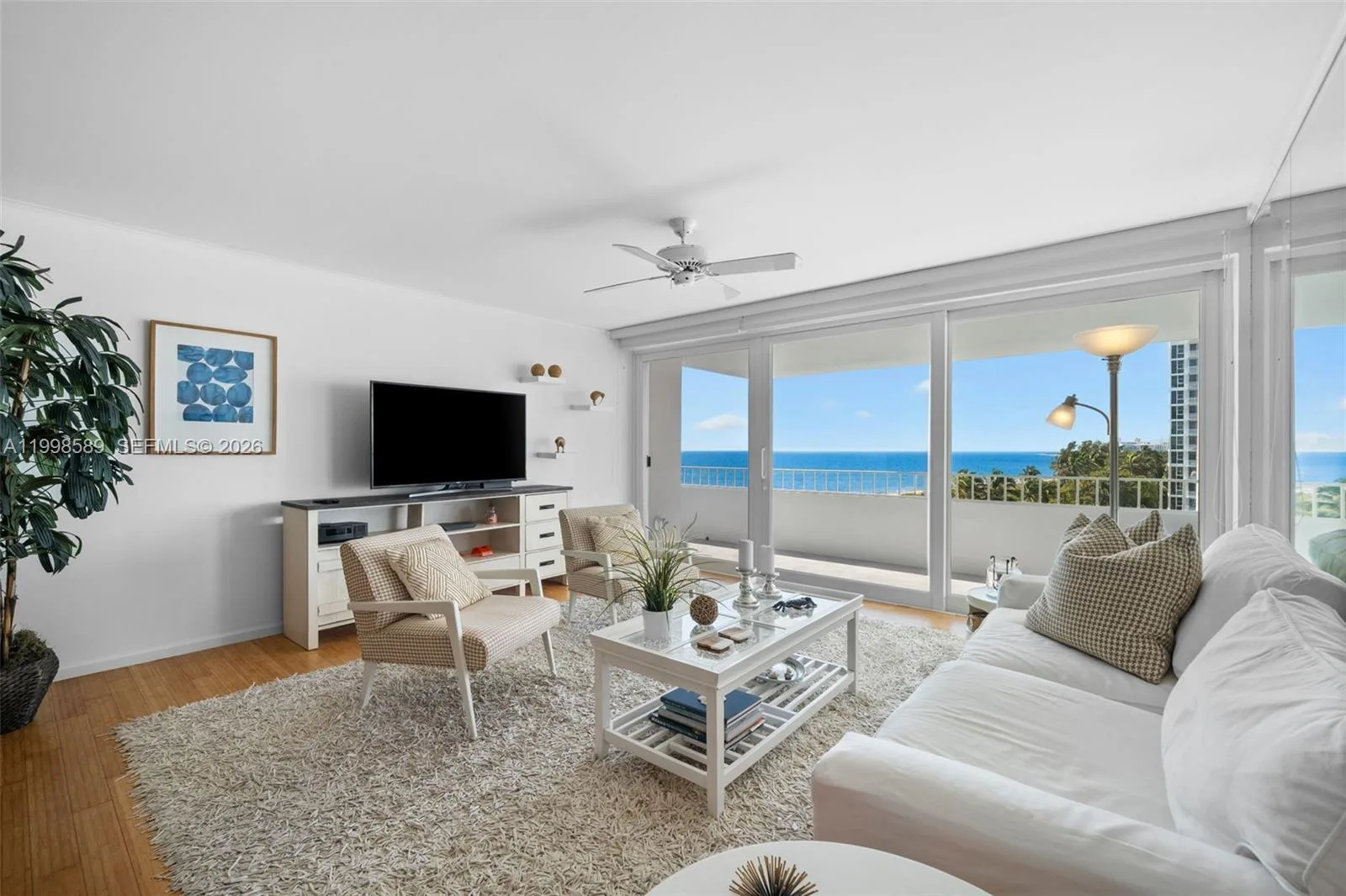 177 Ocean Lane Dr # 703, Key Biscayne, FL 33149