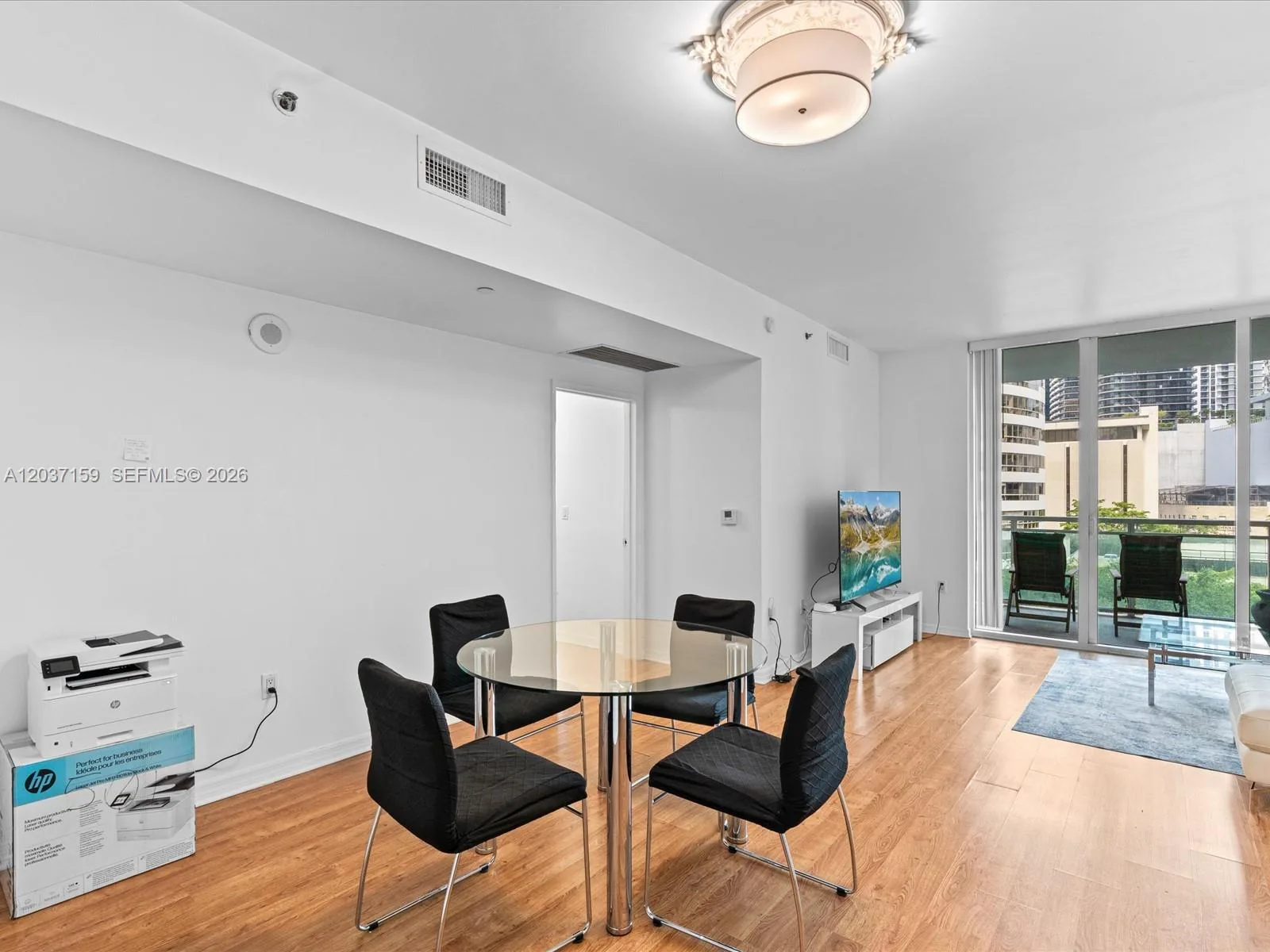 950 Brickell Bay Dr # 501, Miami, FL 33131
