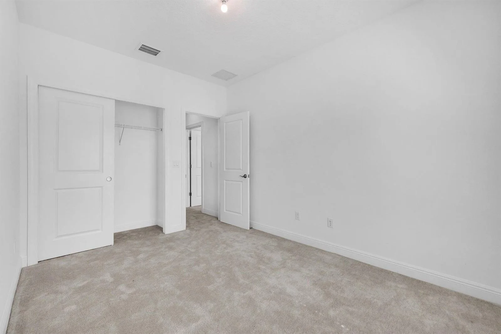 540 Sanderling Circle, Deerfield Beach, FL 33442 photo 12