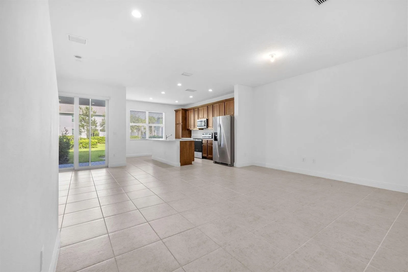 540 Sanderling Circle, Deerfield Beach, FL 33442 photo 7