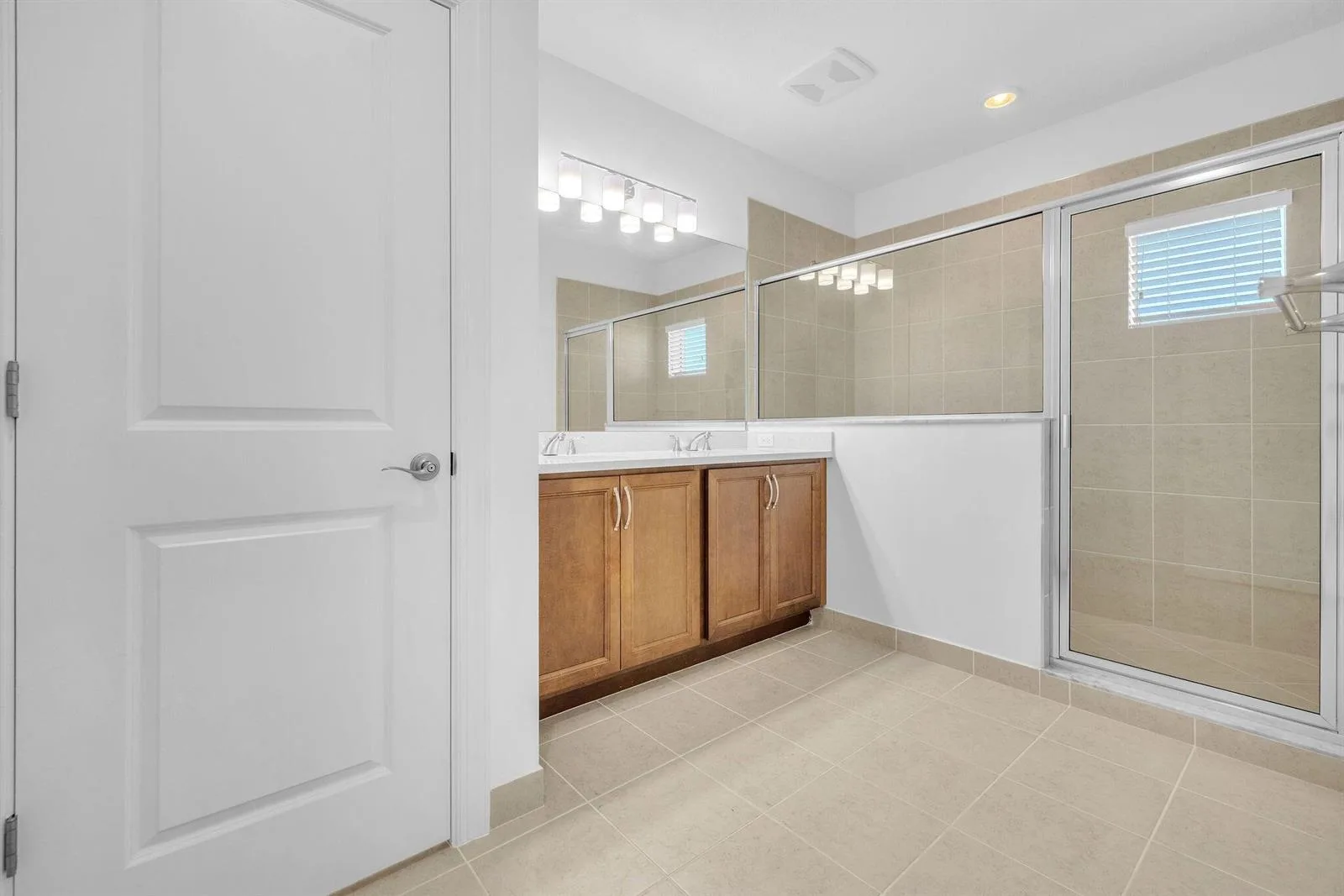 540 Sanderling Circle, Deerfield Beach, FL 33442 photo 9
