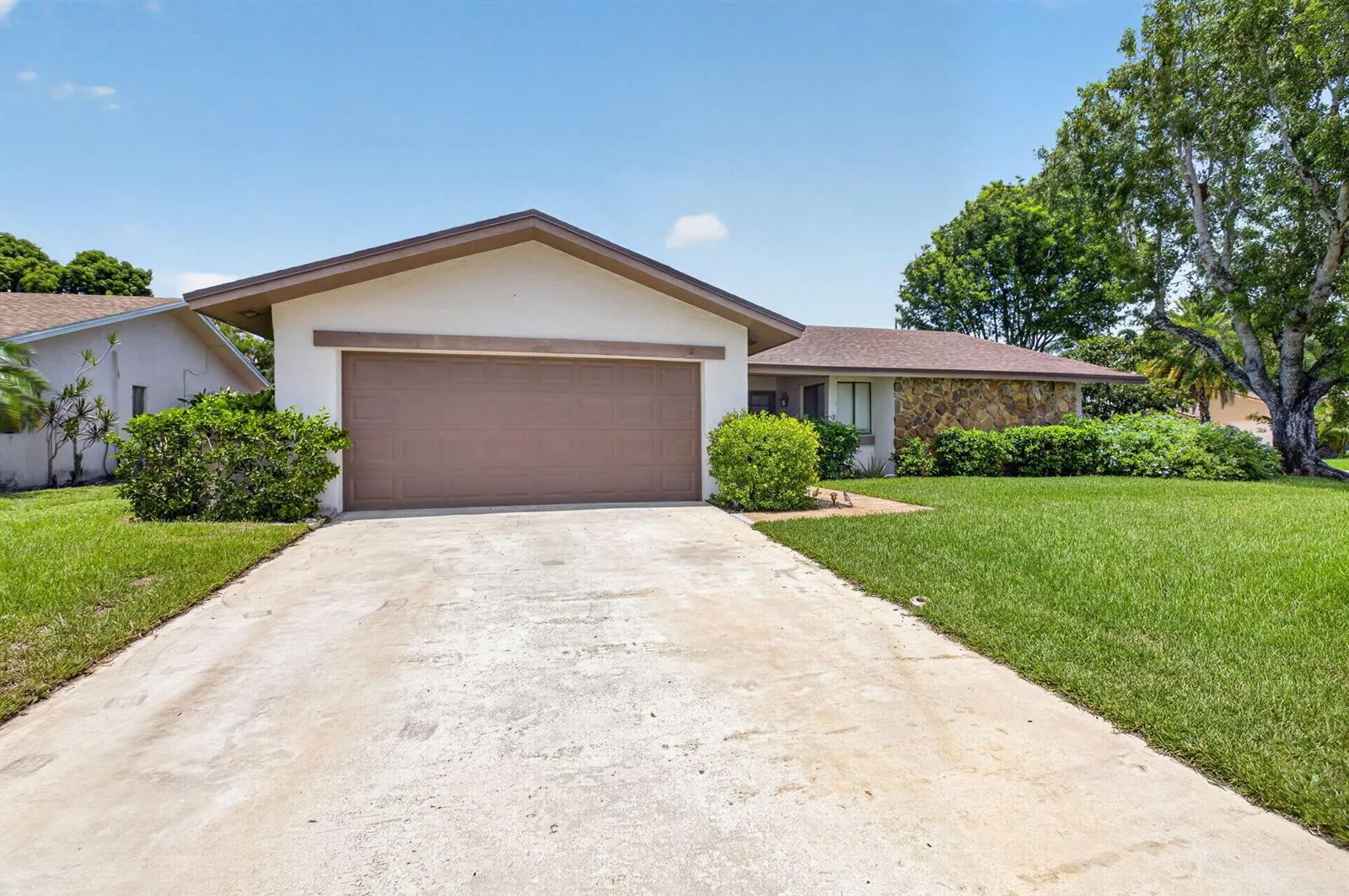 17667 Pine Needle Terrace, Boca Raton, FL 33487 photo 2
