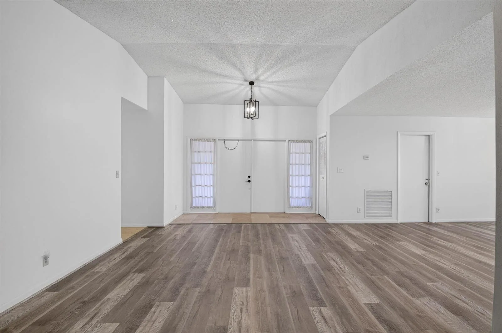 17667 Pine Needle Terrace, Boca Raton, FL 33487 photo 4