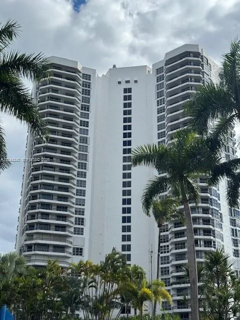 19101 NE 36th Ct # 1005, Aventura, FL 33180 photo 2