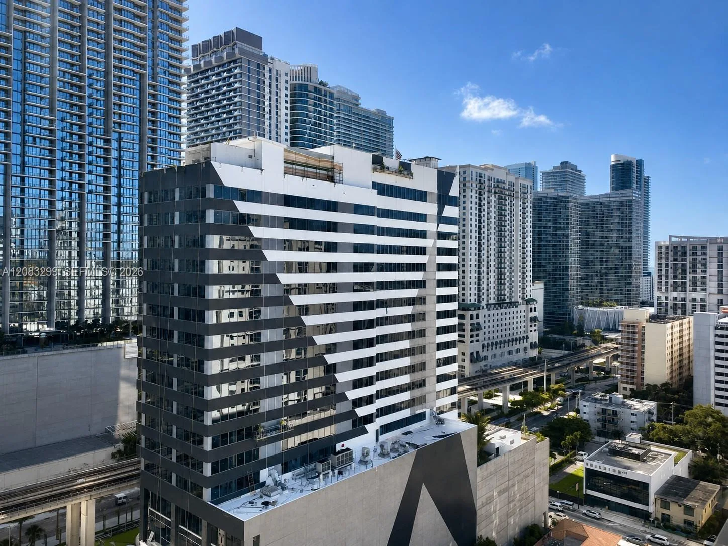 175 SW 7th St # 1809, Miami, FL 33130