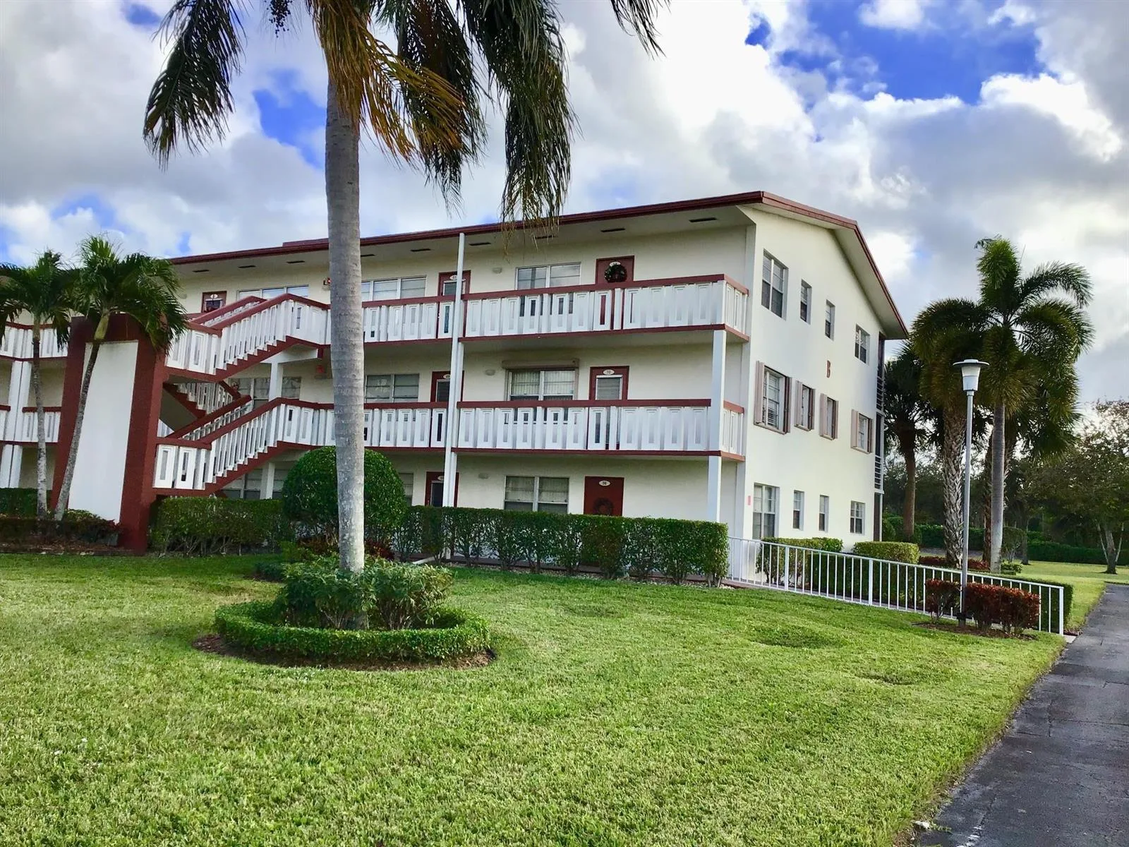84 Brighton B # 84, Boca Raton, FL 33434