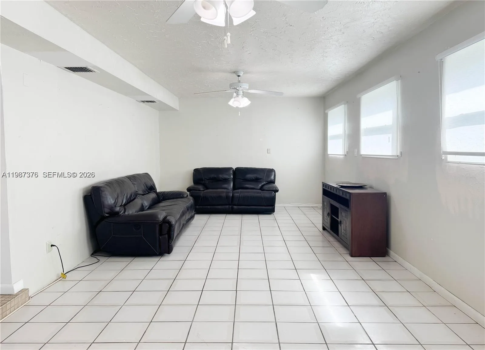 1911 N 44th Ave, Hollywood, FL 33021 photo 8
