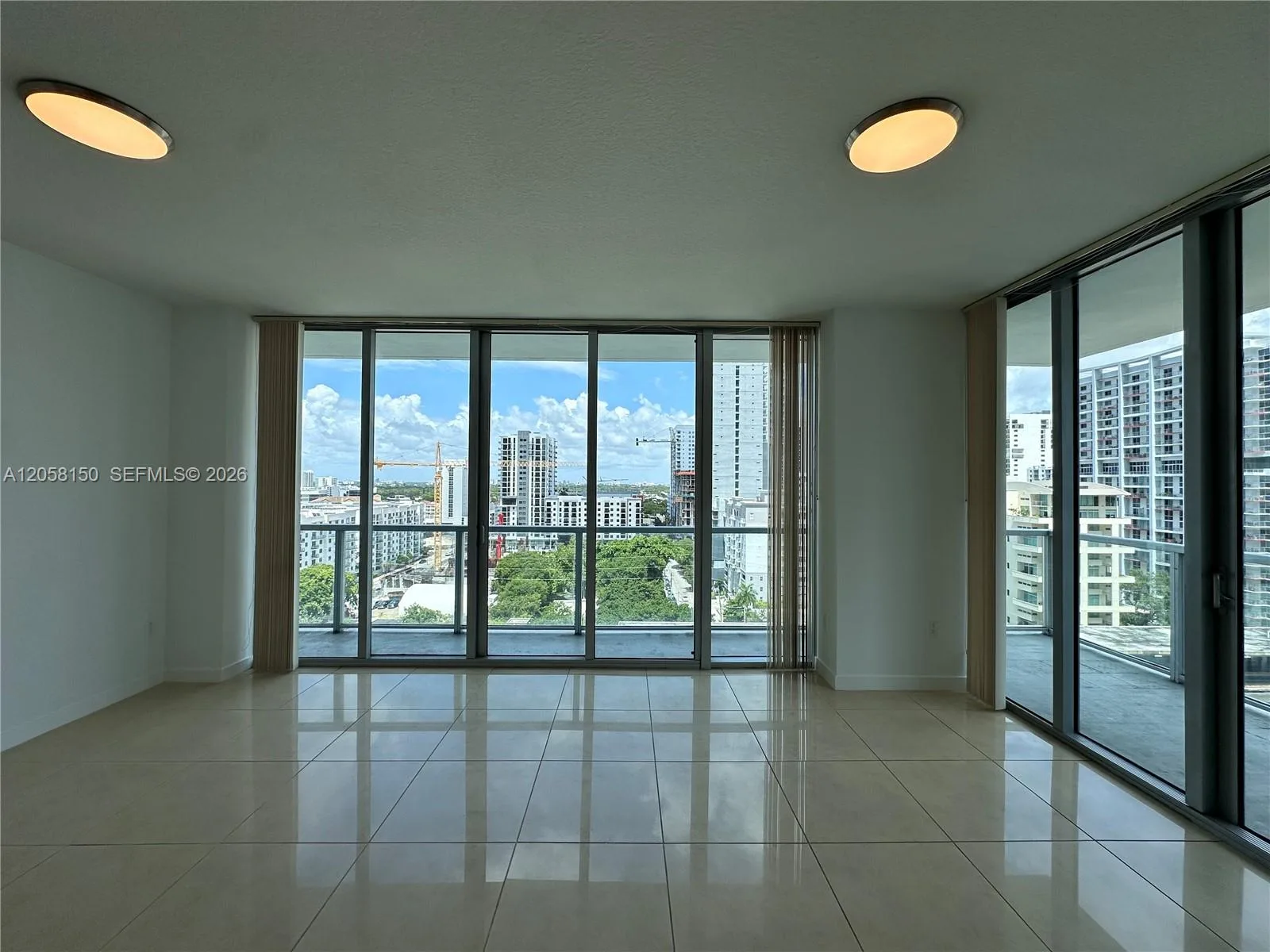 1111 SW 1st Ave # 1525-N, Miami, FL 33130 photo 2